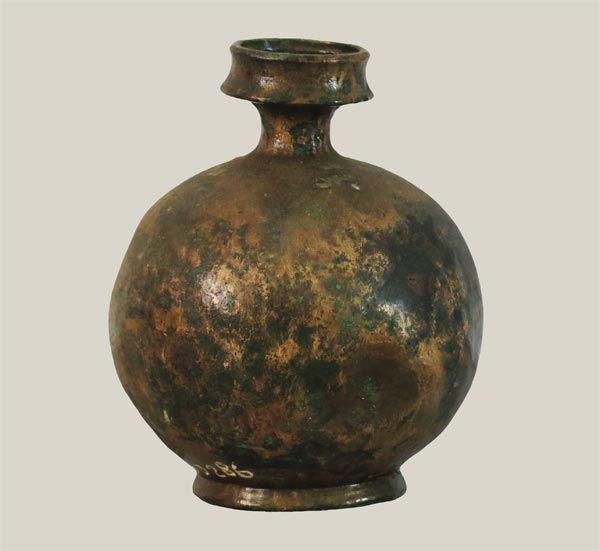Bronze globular flask