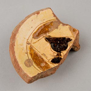 Vessel fragment with cupbearer blazon