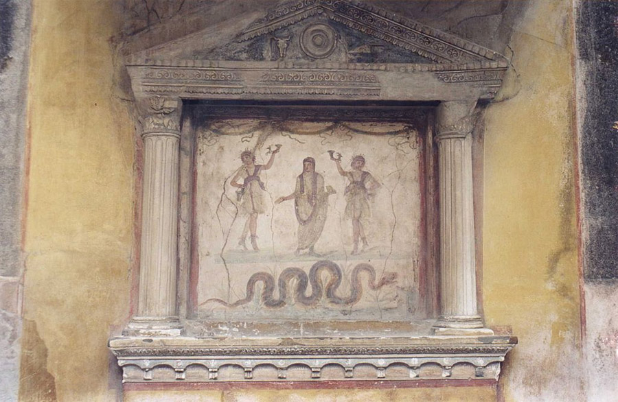 Lararium z Domu Vettii w Pompejach