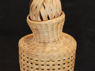 Cricket basket