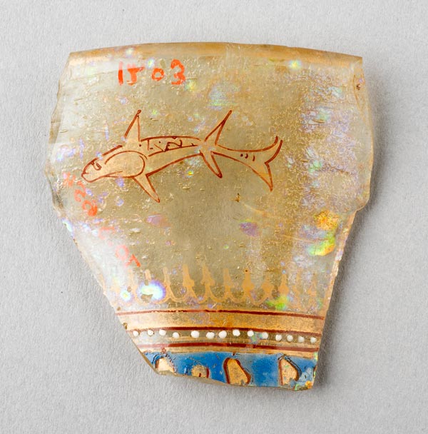 Vessel fragment with fish motif